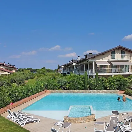 Giulia Luxury Sirmione