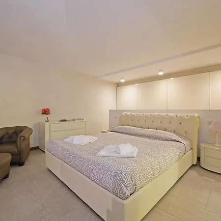 Giulia Luxury Apartamento