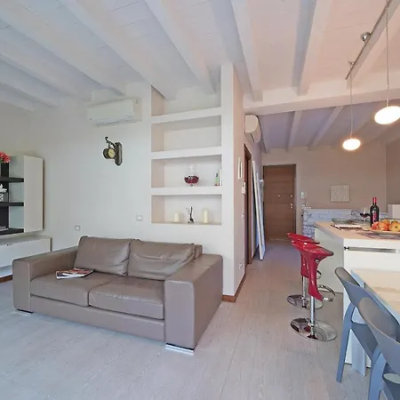 Giulia Luxury Apartamento *
