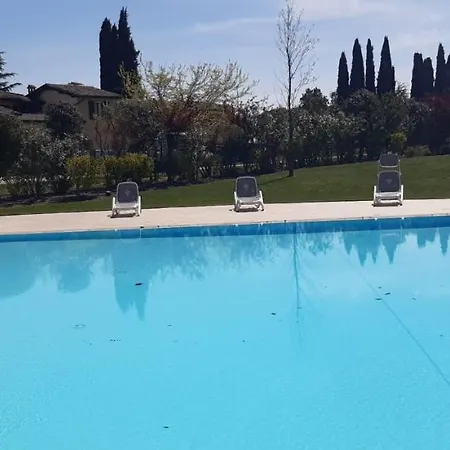Giulia Luxury Lägenhet Sirmione